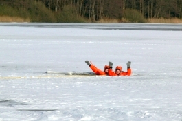 EIS002