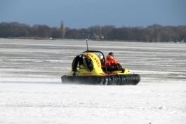 EIS003